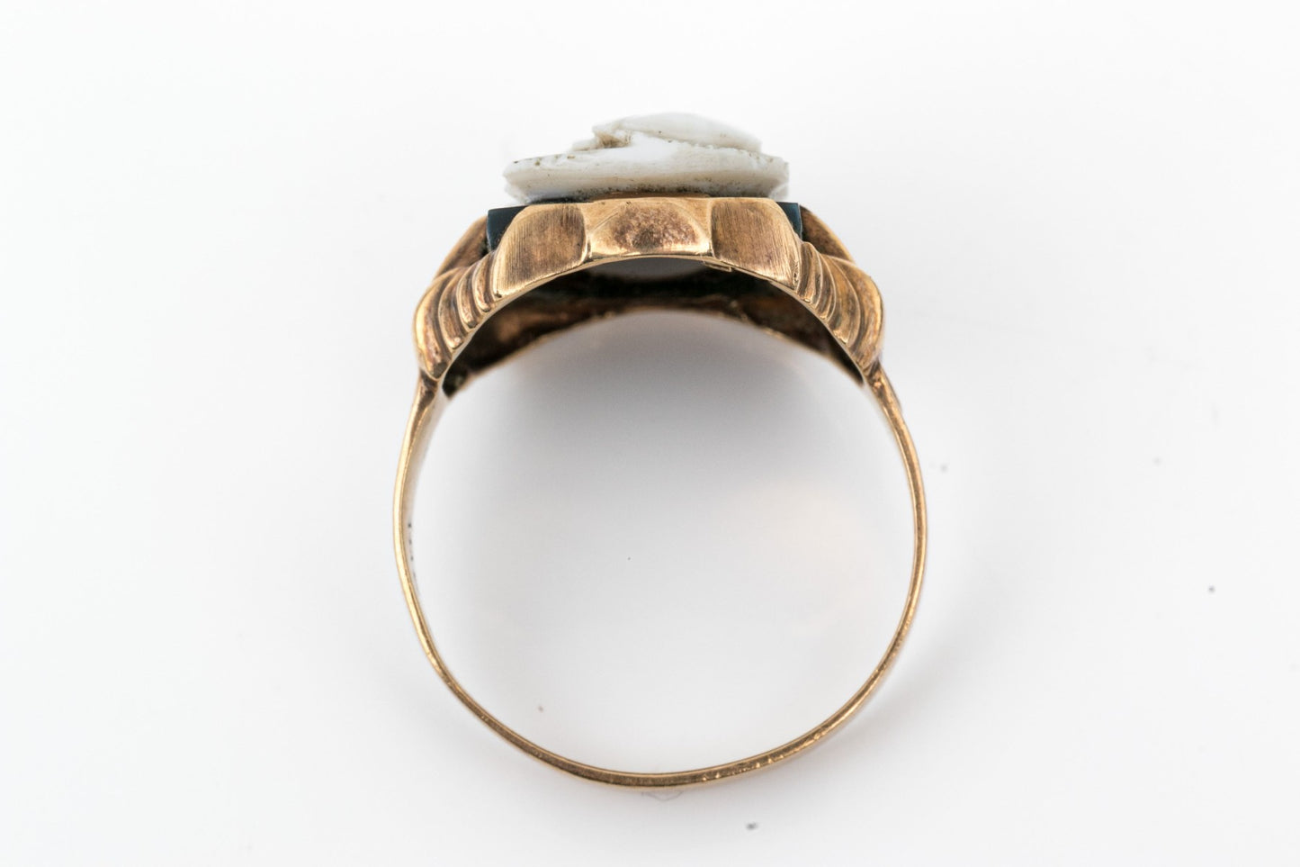 260415-1 Men's Size 10, 10k Double Soldier Cameo Ring
