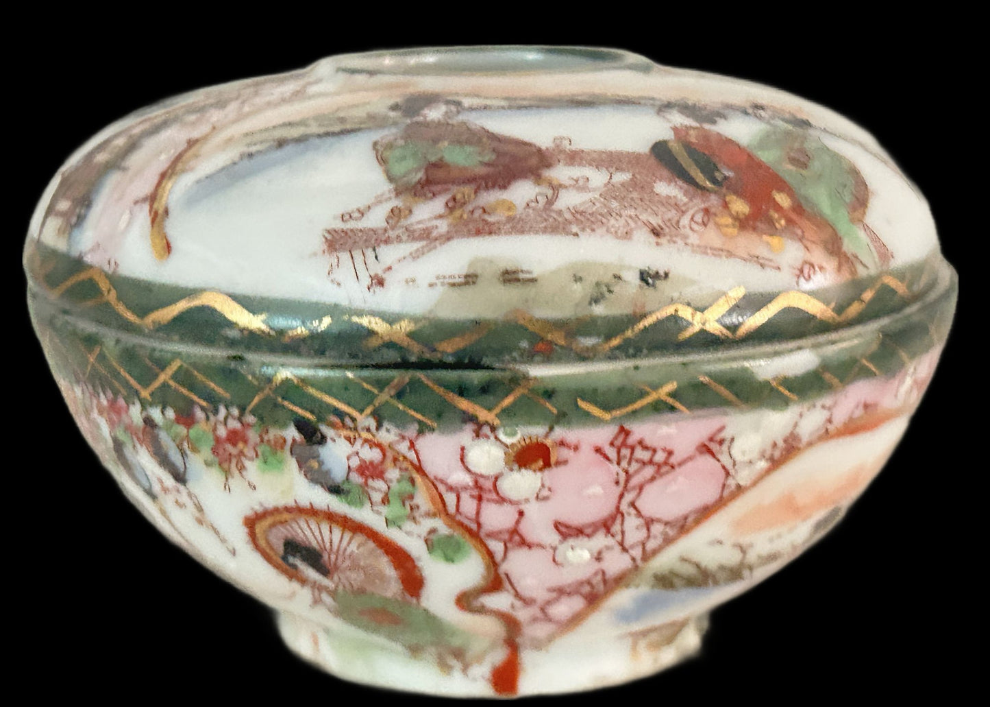 250814-5B Antique Japanese Porcelain Hair Receiver