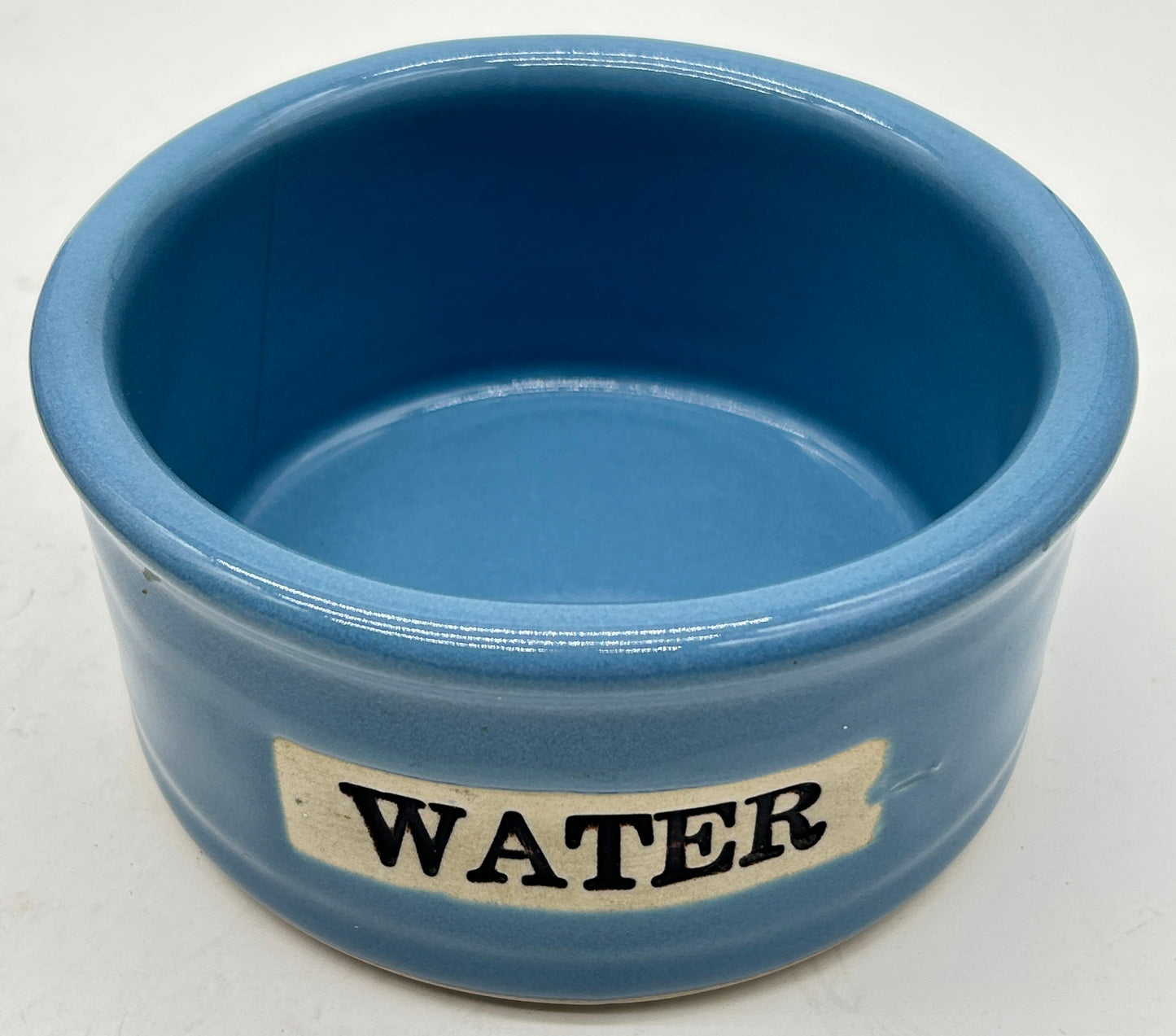 250514-23C Pottery Pet Water BOwl