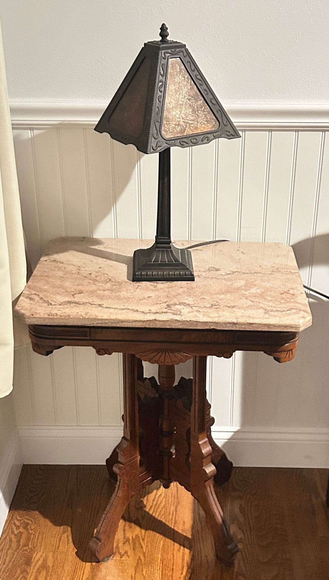 250827-6 Mica Shade Table Lamp, 21"H