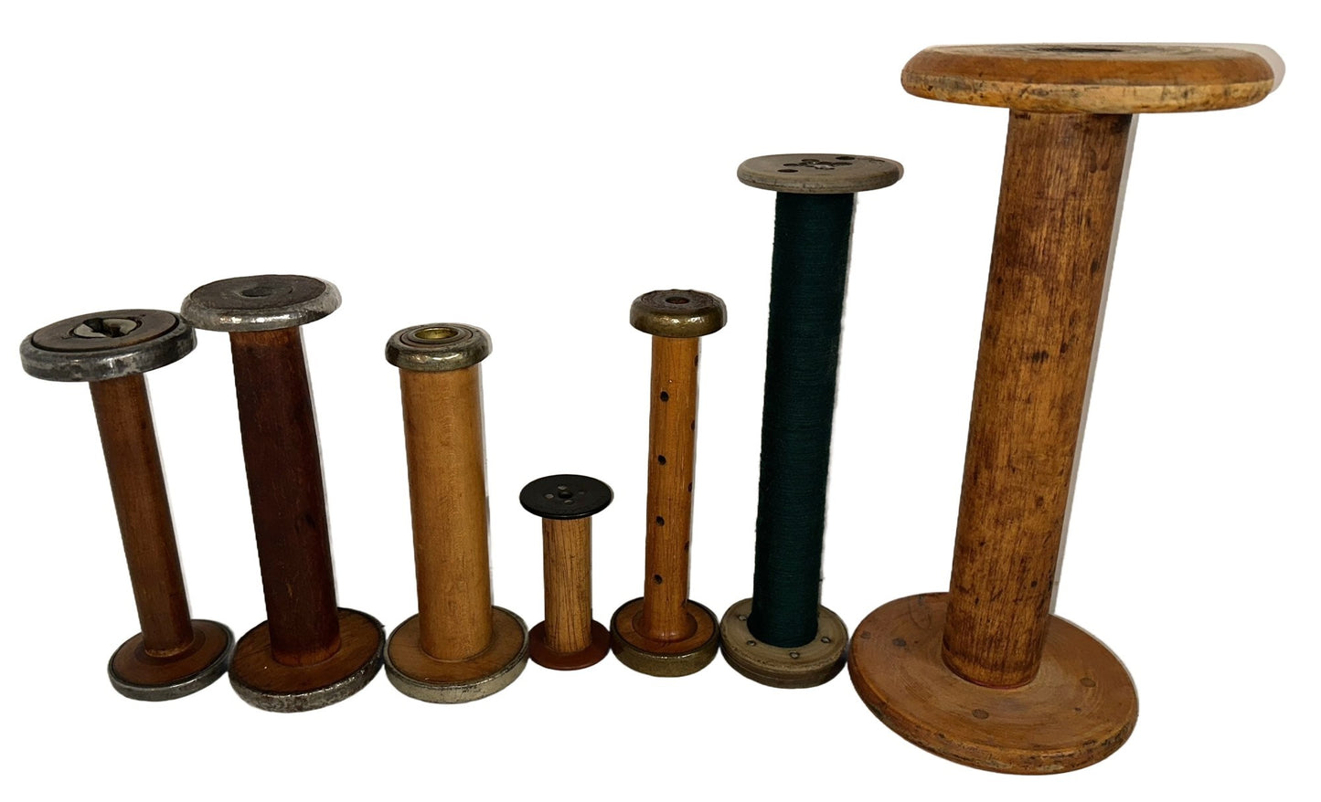 250917-9C Antique Wooden Bobbin