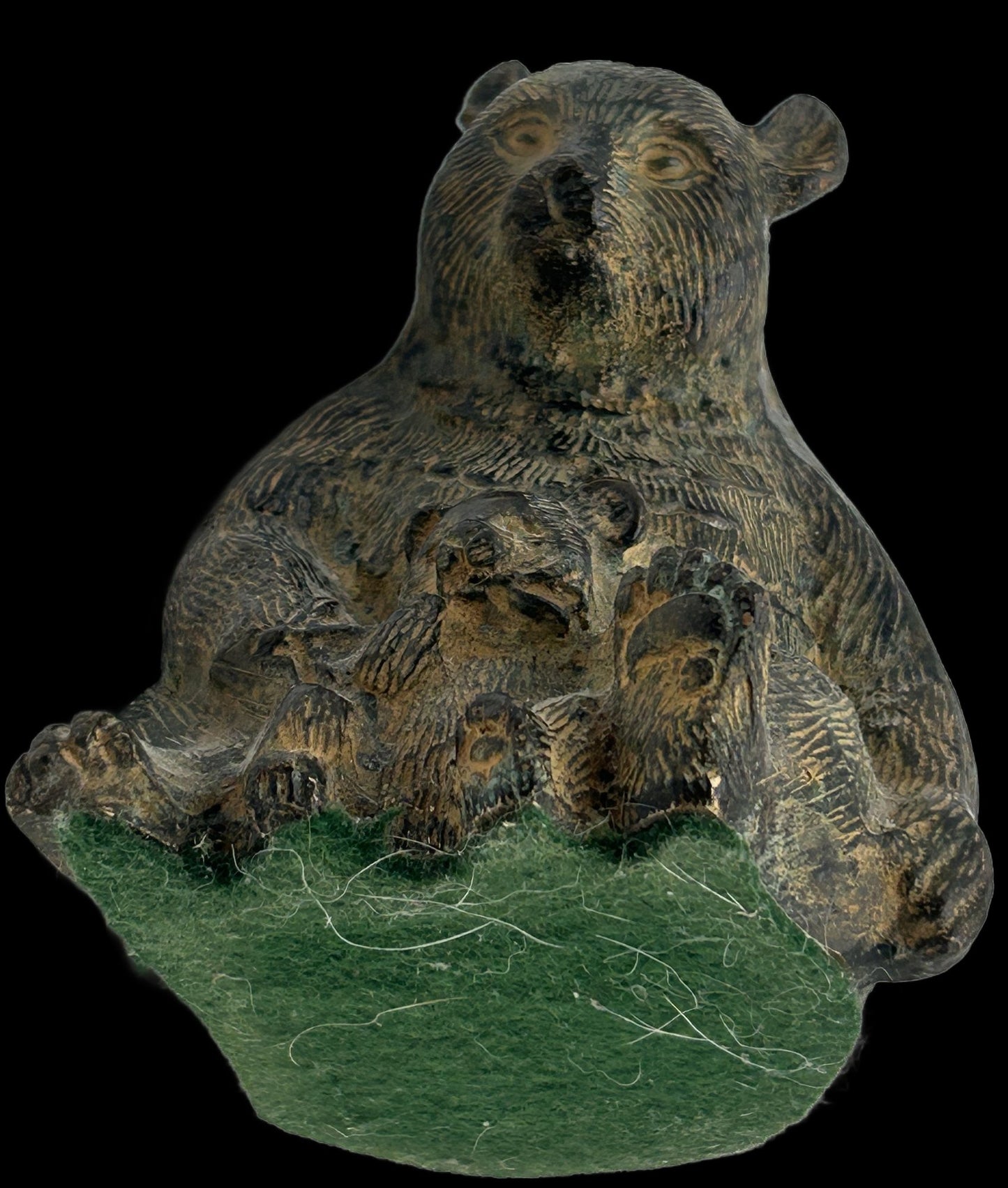 260708-12 Carved Brass Bear With Cub Figurine