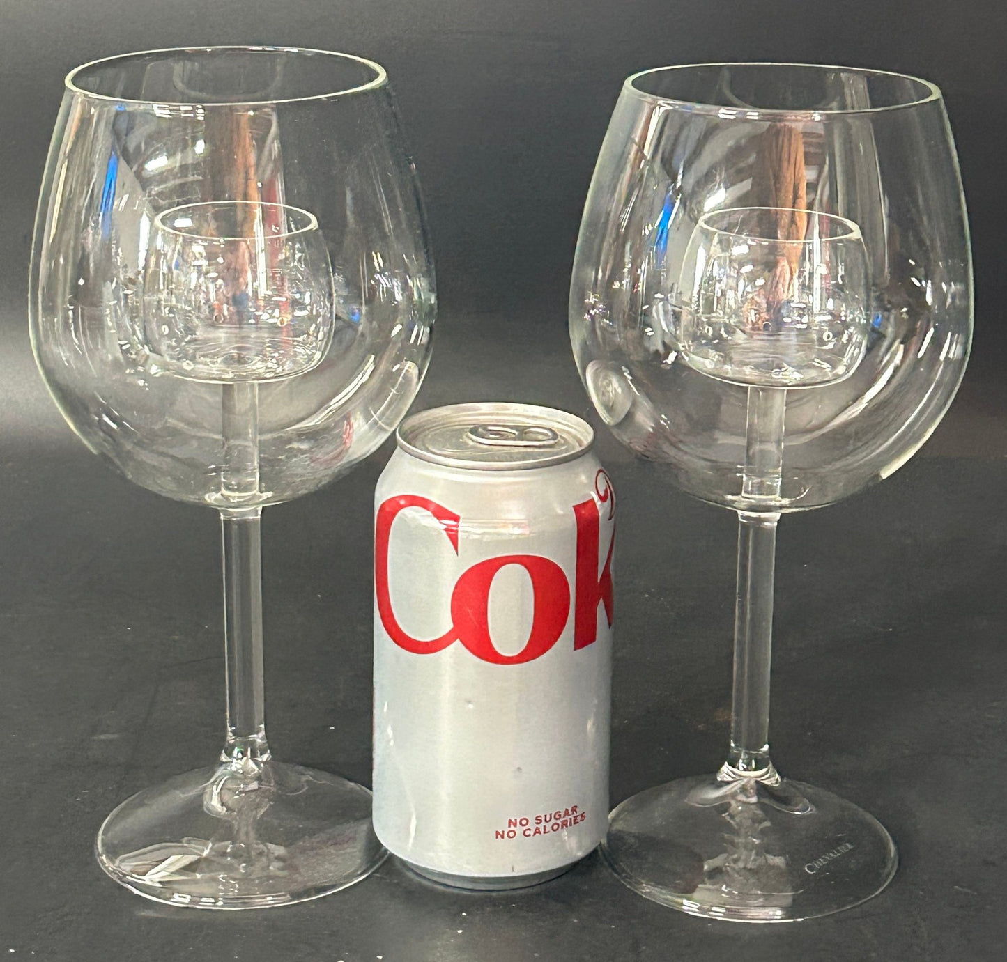 251210-15 Pair Chevalier Aerating Shark Red Wine Goblets