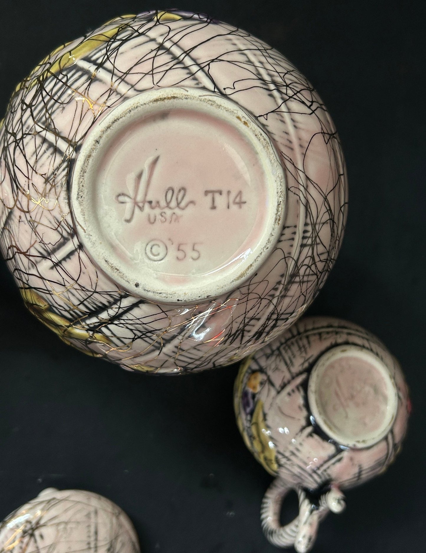 251210-17 MCM Hull Pink Blossom Flite Teapot & Creamer