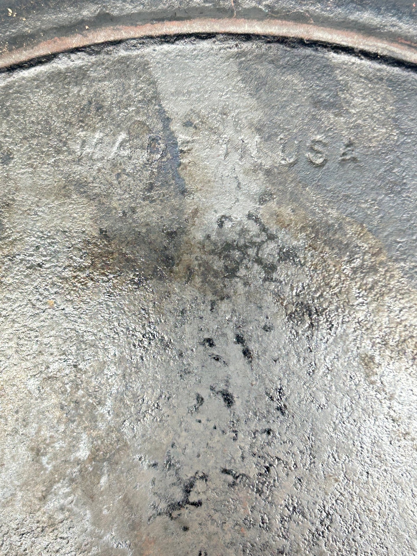 260429-13 USA No. 12 Cast Iron Skillet