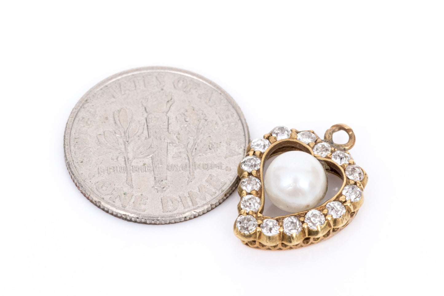 260415-7 14k Gold Heart With Diamonds & Pearl