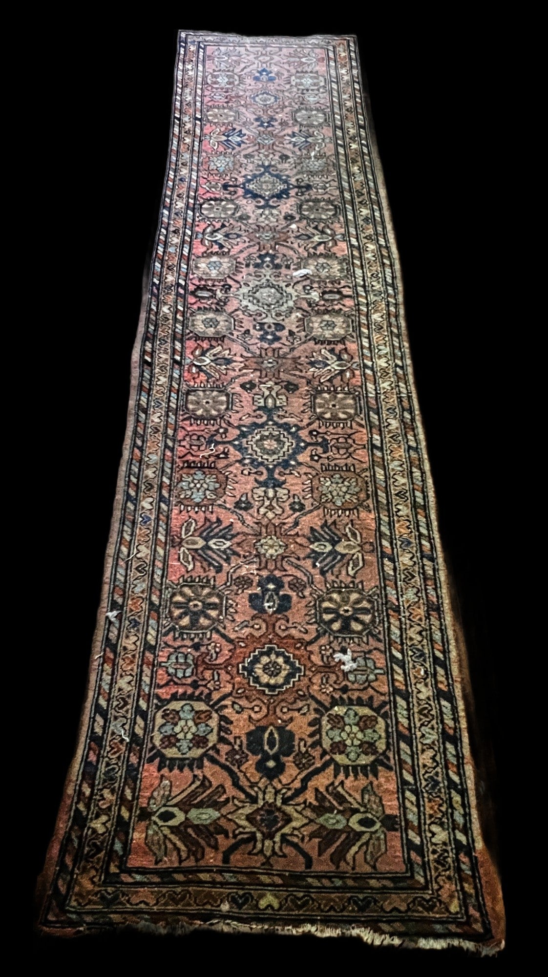 260827-2 Oriental Runner
