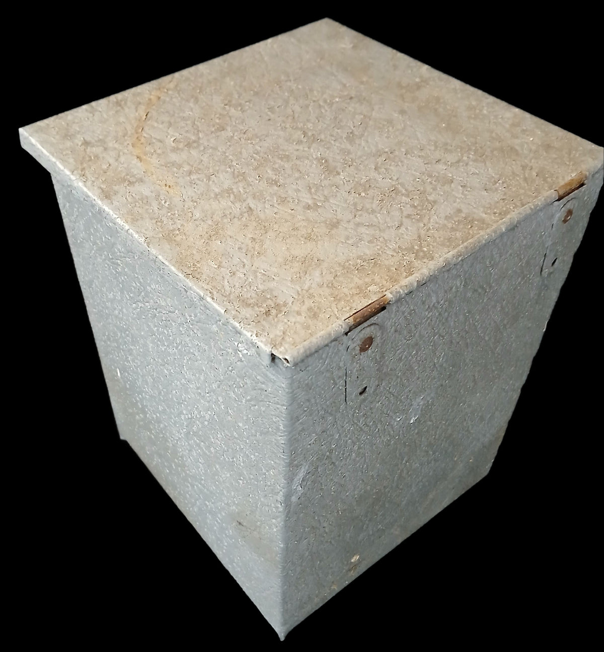 260916-15 Galvanized Milk Box