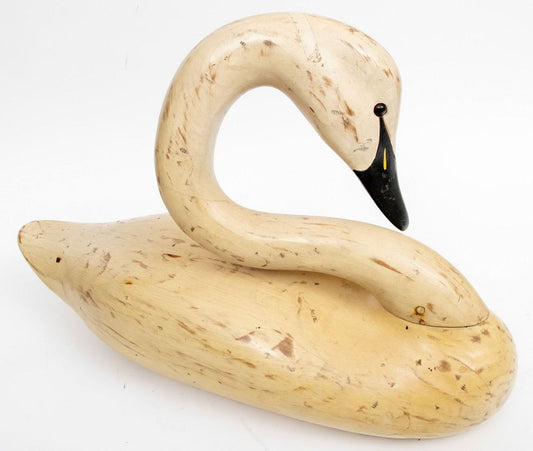 220223-1 LG Large Swan Decoy