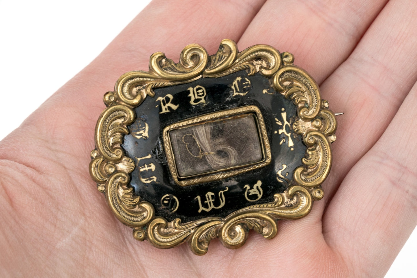 260415-6 Victorian Gold Filled Black Enameled Mourner's Brooch