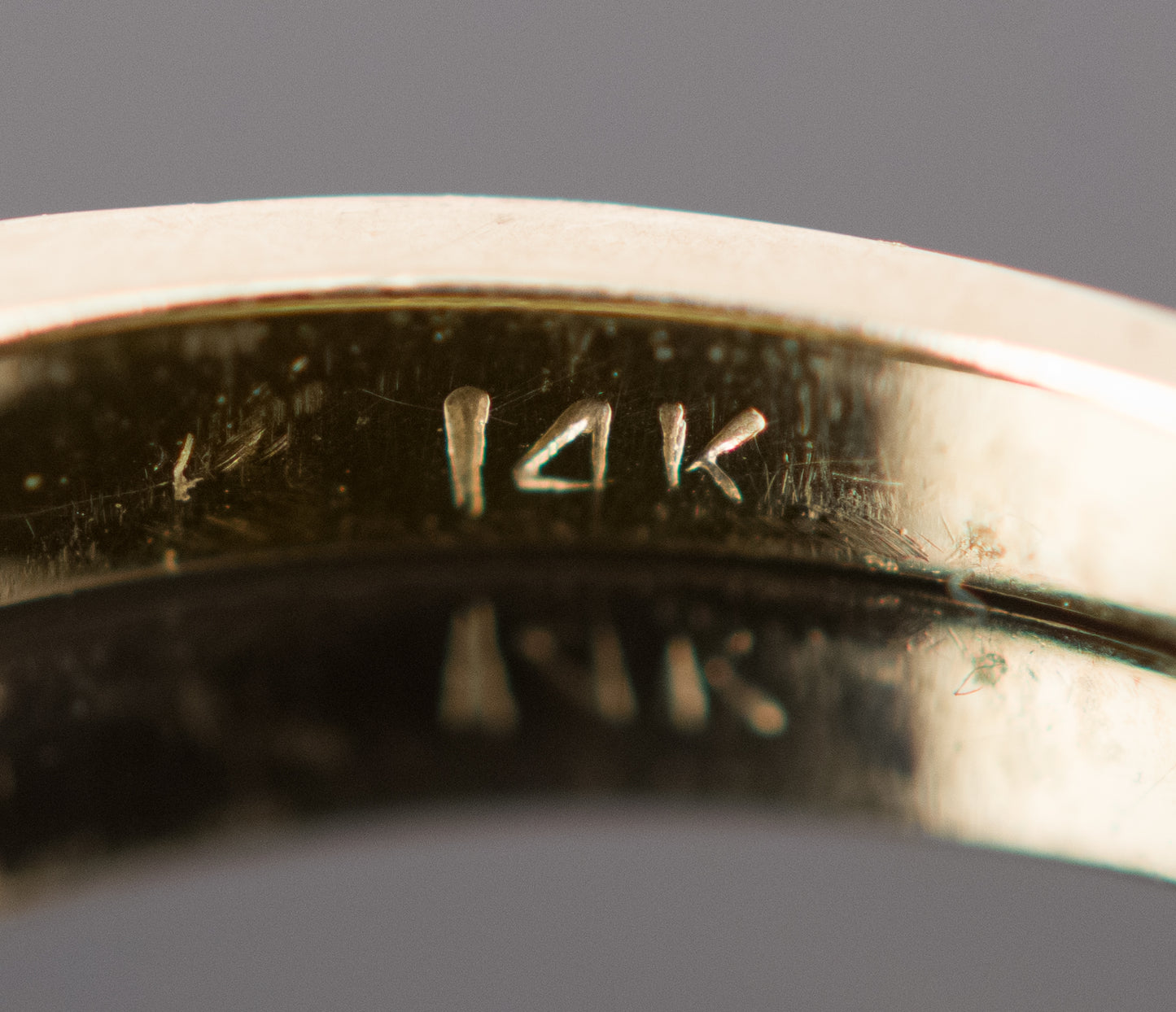 Size 6.75 14k Yellow Gold & Diamond Wedding Band