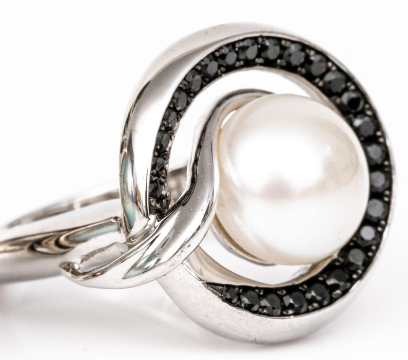 SZ 6 .925 Pearl & Black CZ Ring