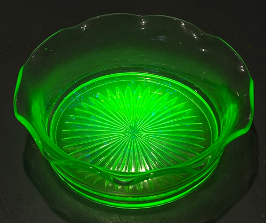 251101-8 Hazel Atlas Uranium Glass Ruffled Bowl