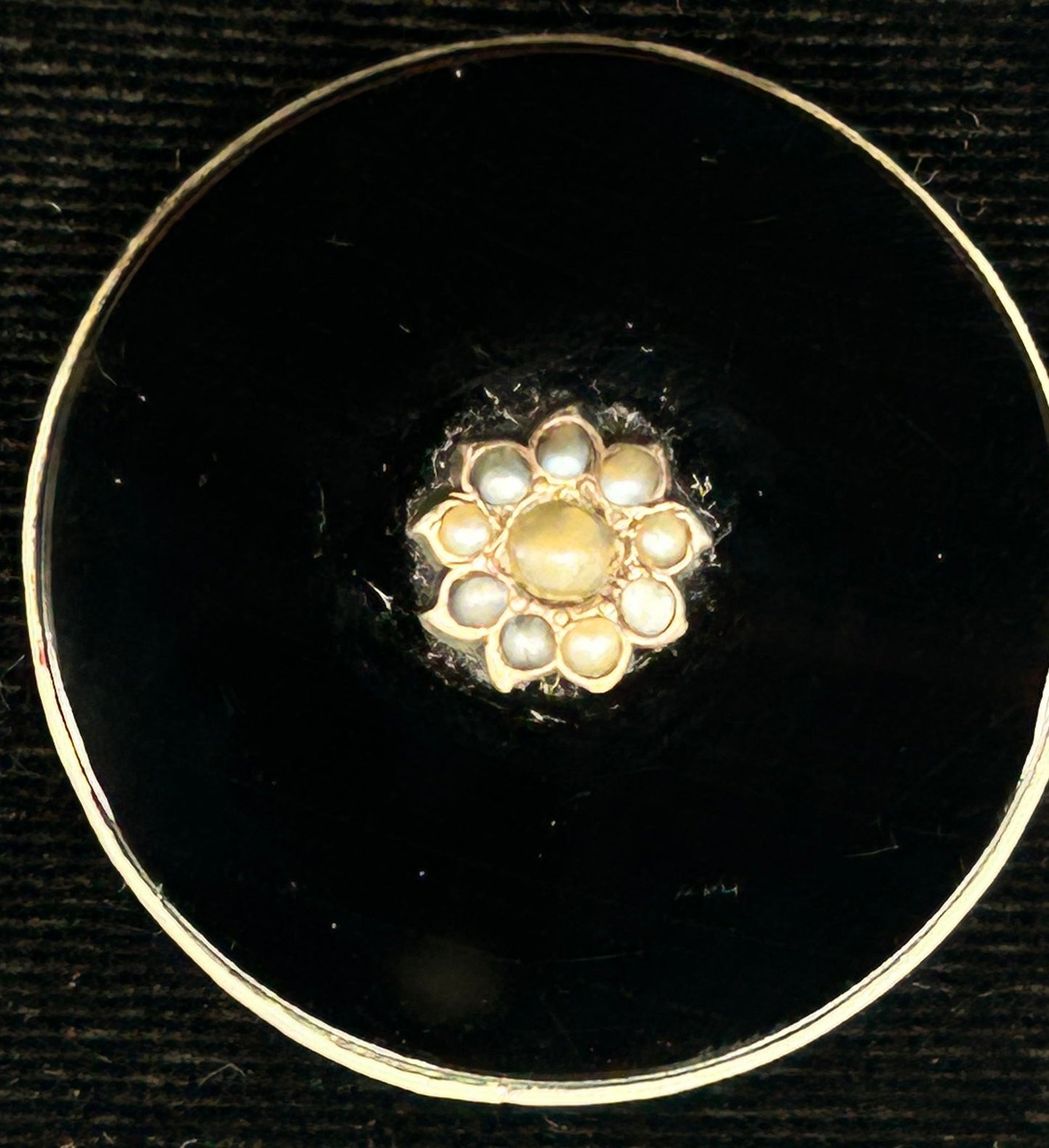 251001-12A Antique Victorian Round Mourning Brooch With Seed Pearls