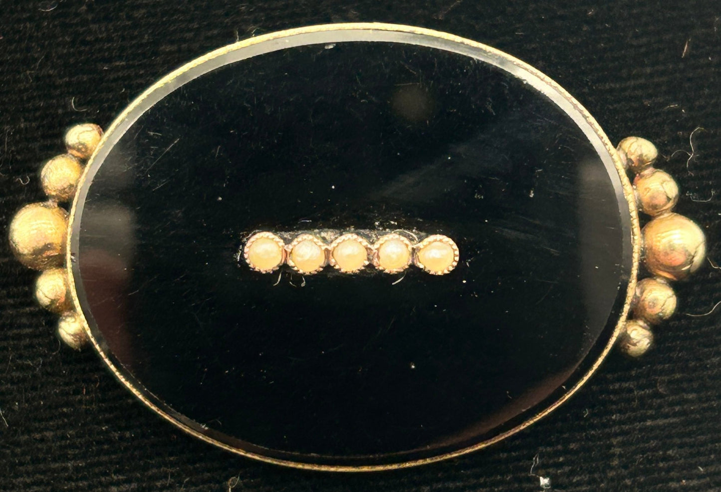 251009-12B Antique Victorian Oval Mourning Brooch With Seed Pearls