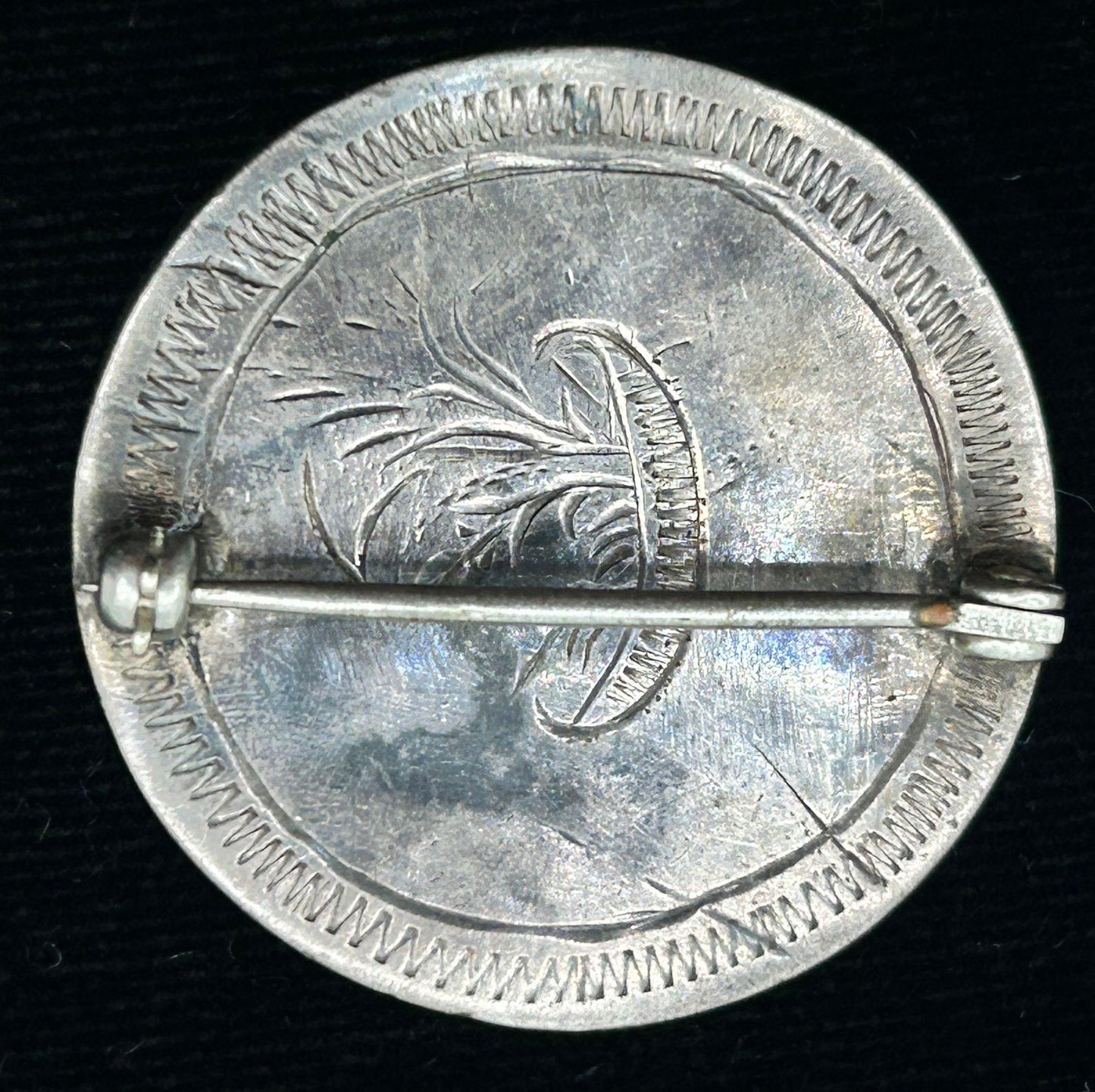 251001-12A Antique Victorian Round Mourning Brooch With Seed Pearls