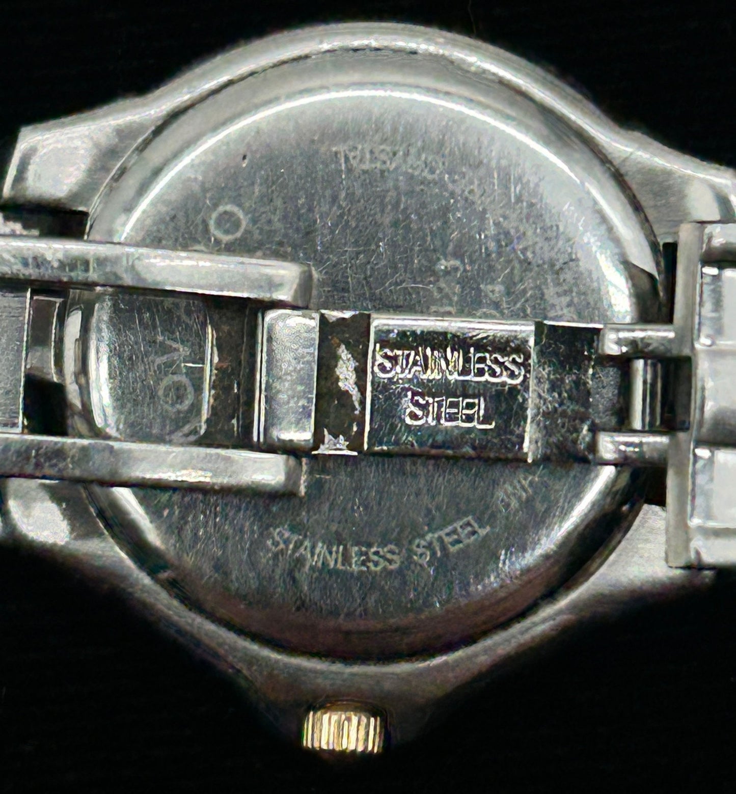 251016-2 Ladies Movado Quartz Wrist Watch