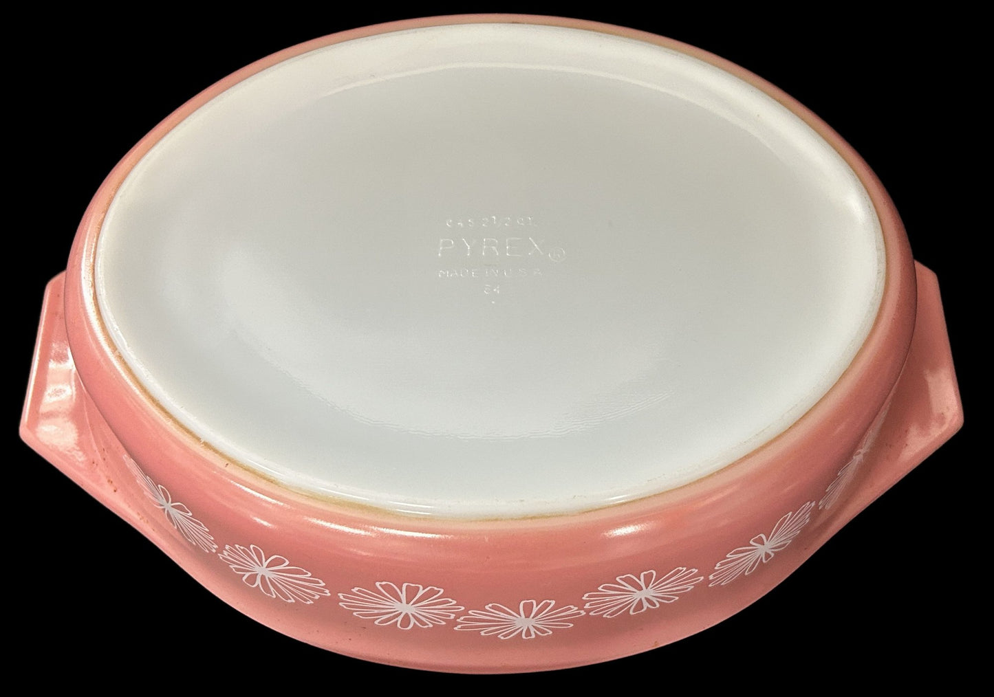 250716-6 1956 Pyrex Pink Daisy Oval 2.5 Qt Covered Dish