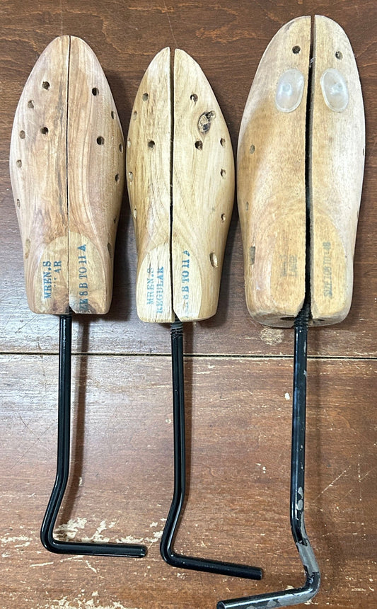 260625-4 Wooden Shoe Stretcher