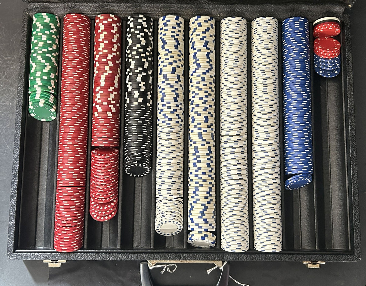 260819-9 Clay Poker Chips Set