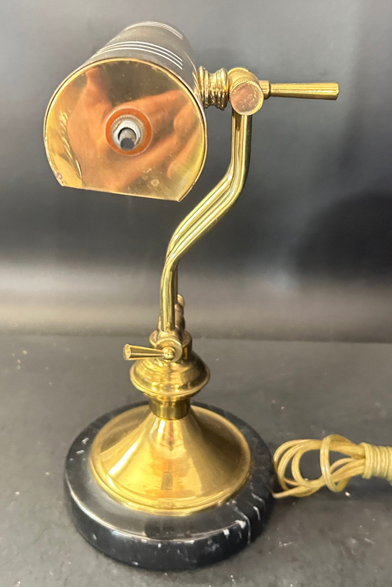 260520-9 Brass MCM Piano Light