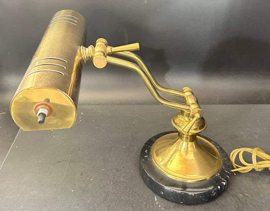 260520-9 Brass MCM Piano Light