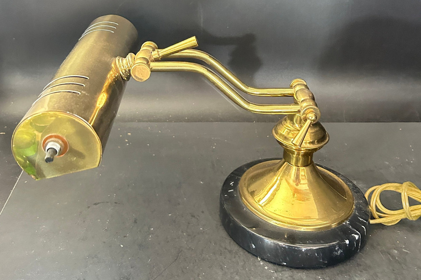 260520-9 Brass MCM Piano Light