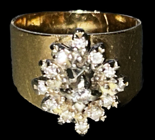 251105-6 Size 6.25 14K Gold & Diamond Cluster Ring