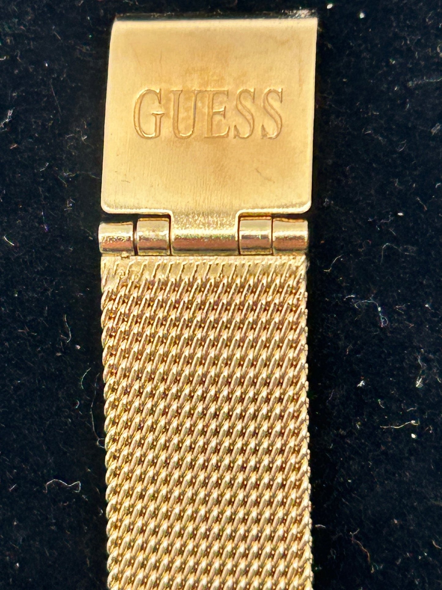 260211-8 Guess Wrist Watch In Soft-Sided Zipper Case