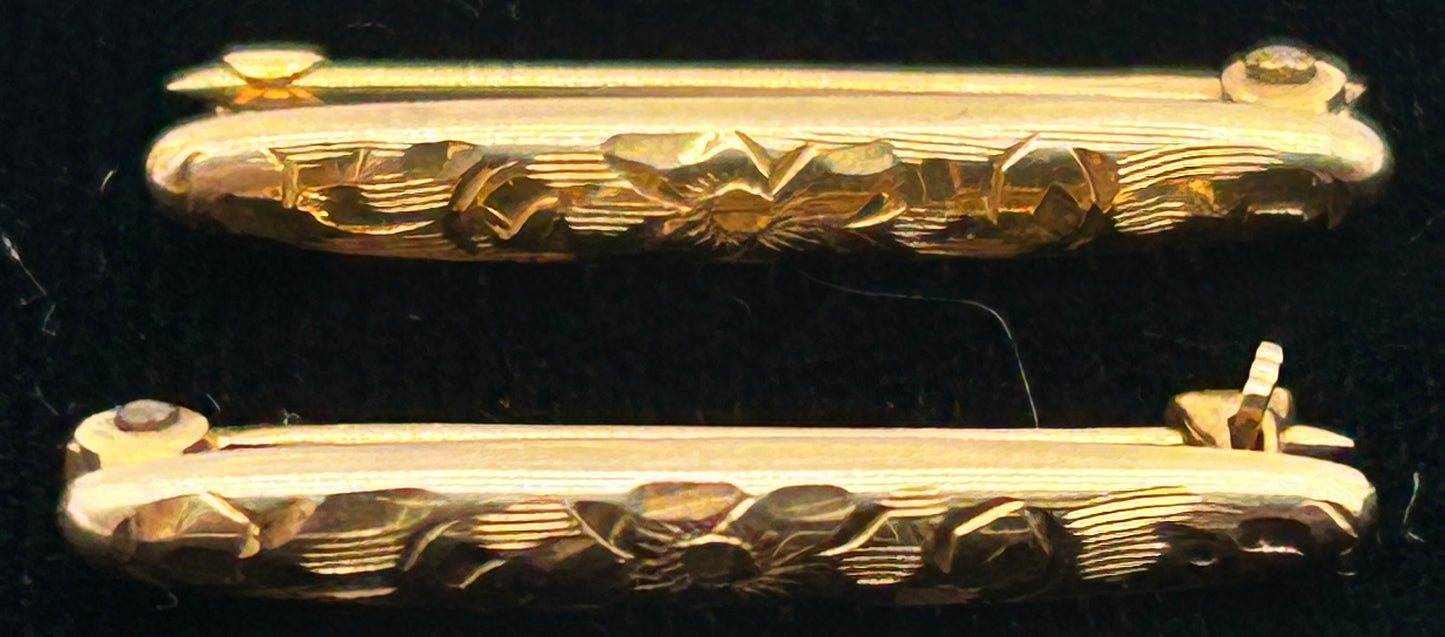 250514-17 Pair Edwardian 10K Gold Collar Pins