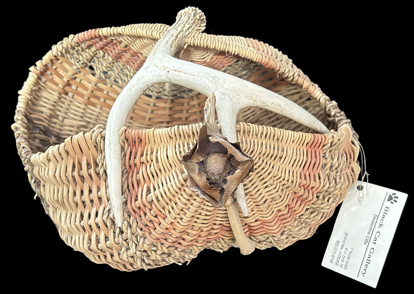 260211-13n Woven Bottock-Style Basket With Antler Handle