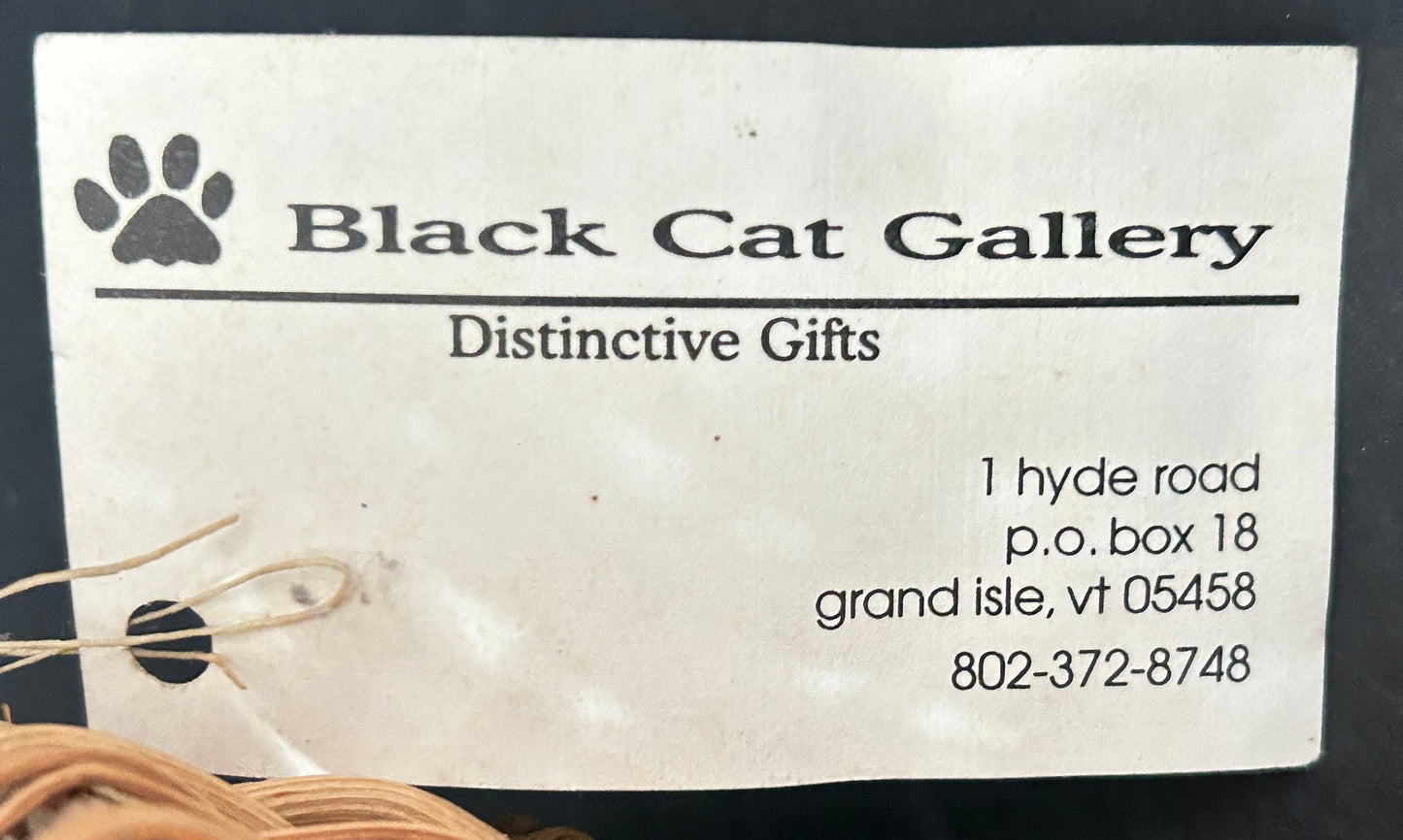 260211-13n Woven Bottock-Style Basket With Antler Handle