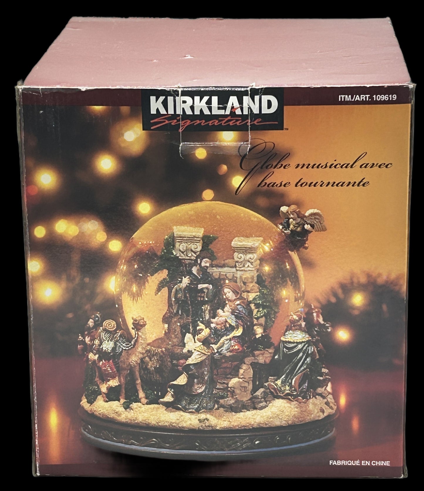 250514-19 Kirkland Signature Christmas Musical Nativity Snow Globe