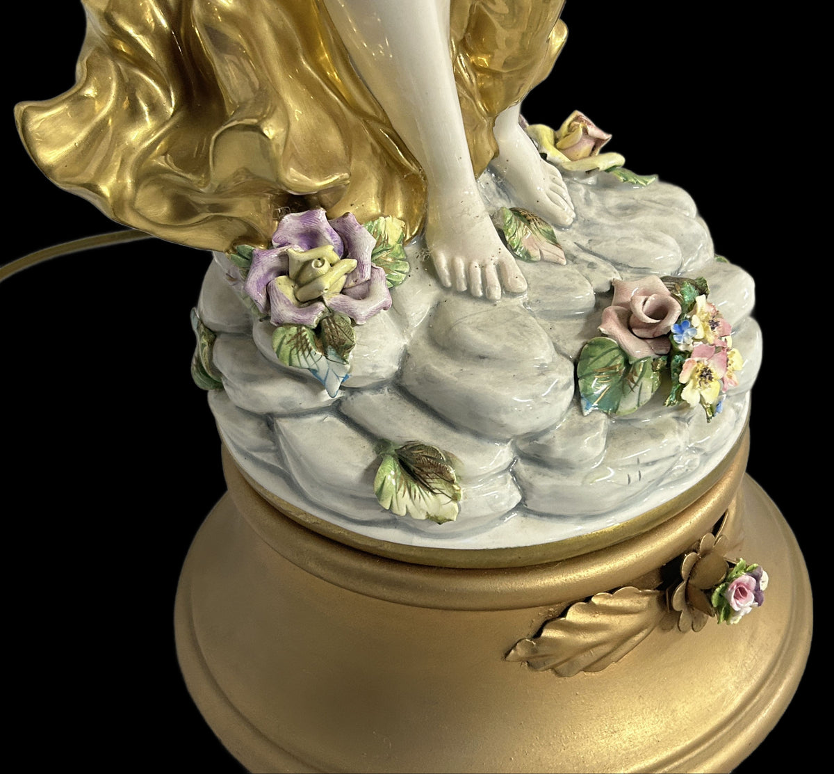 260916-5 Pair Art Nouveau Figurine Lamps
