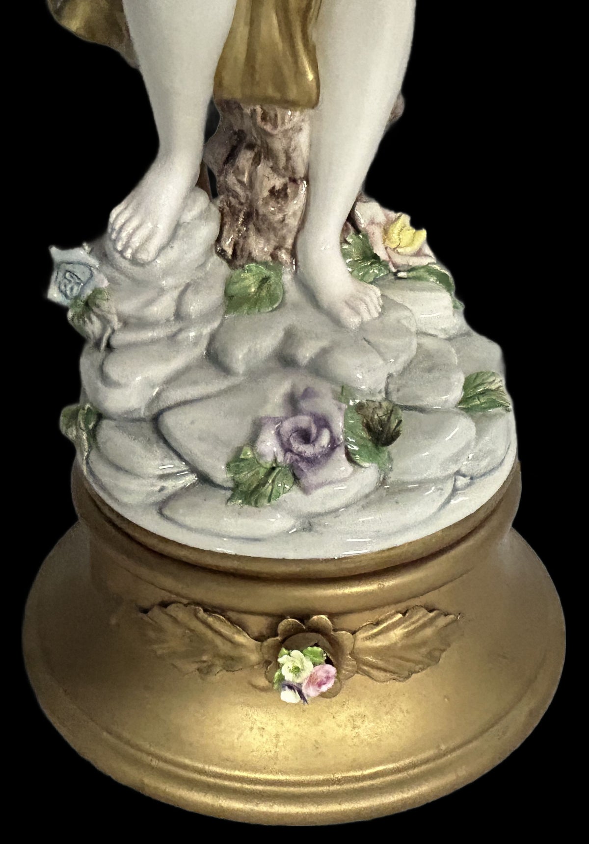260916-5 Pair Art Nouveau Figurine Lamps