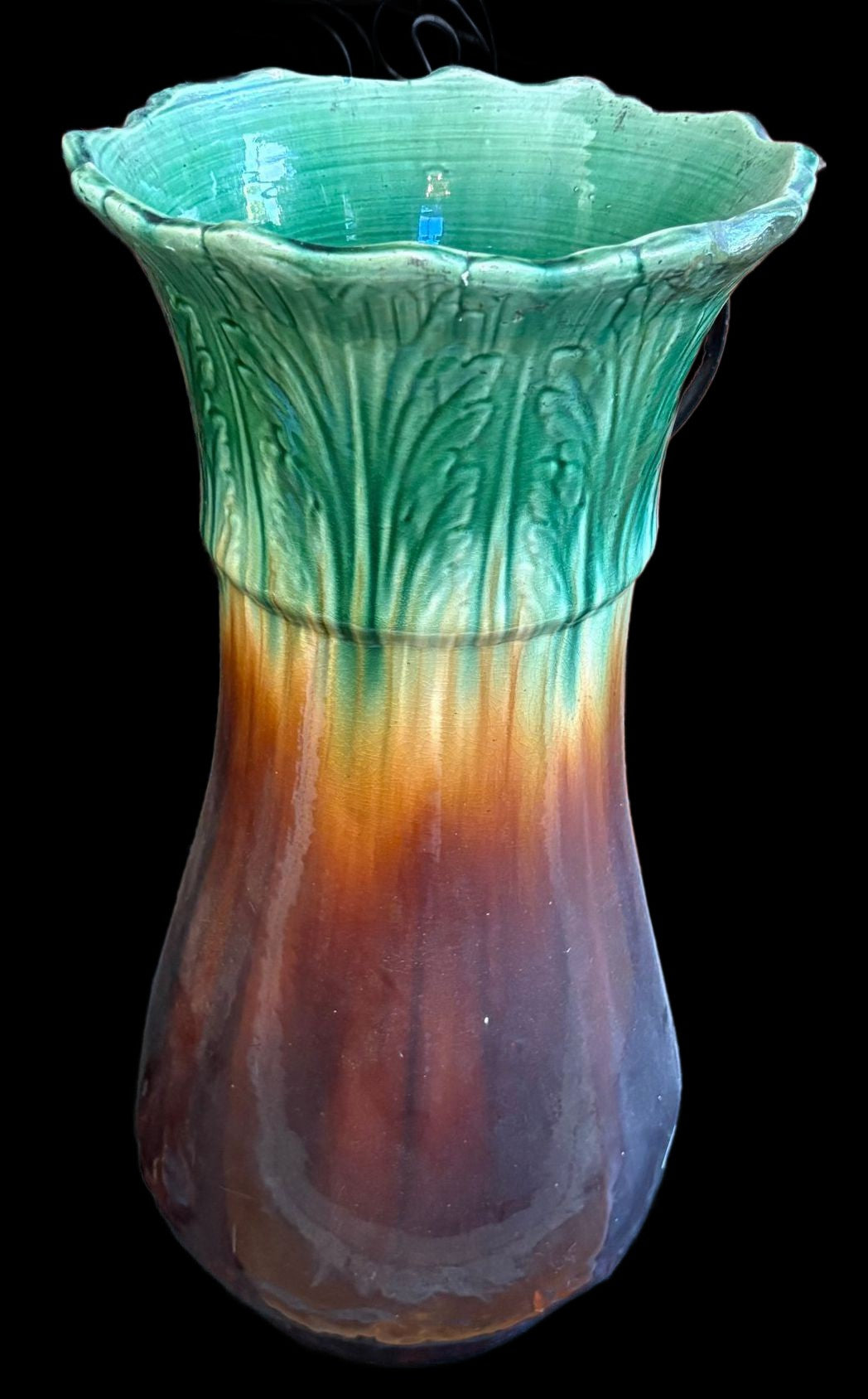 260830-3C Majolica Umbrella Floor Vase