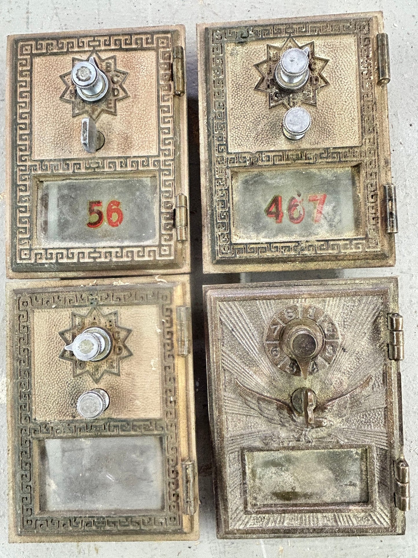 250529-18 Antique Postal Box Single Door