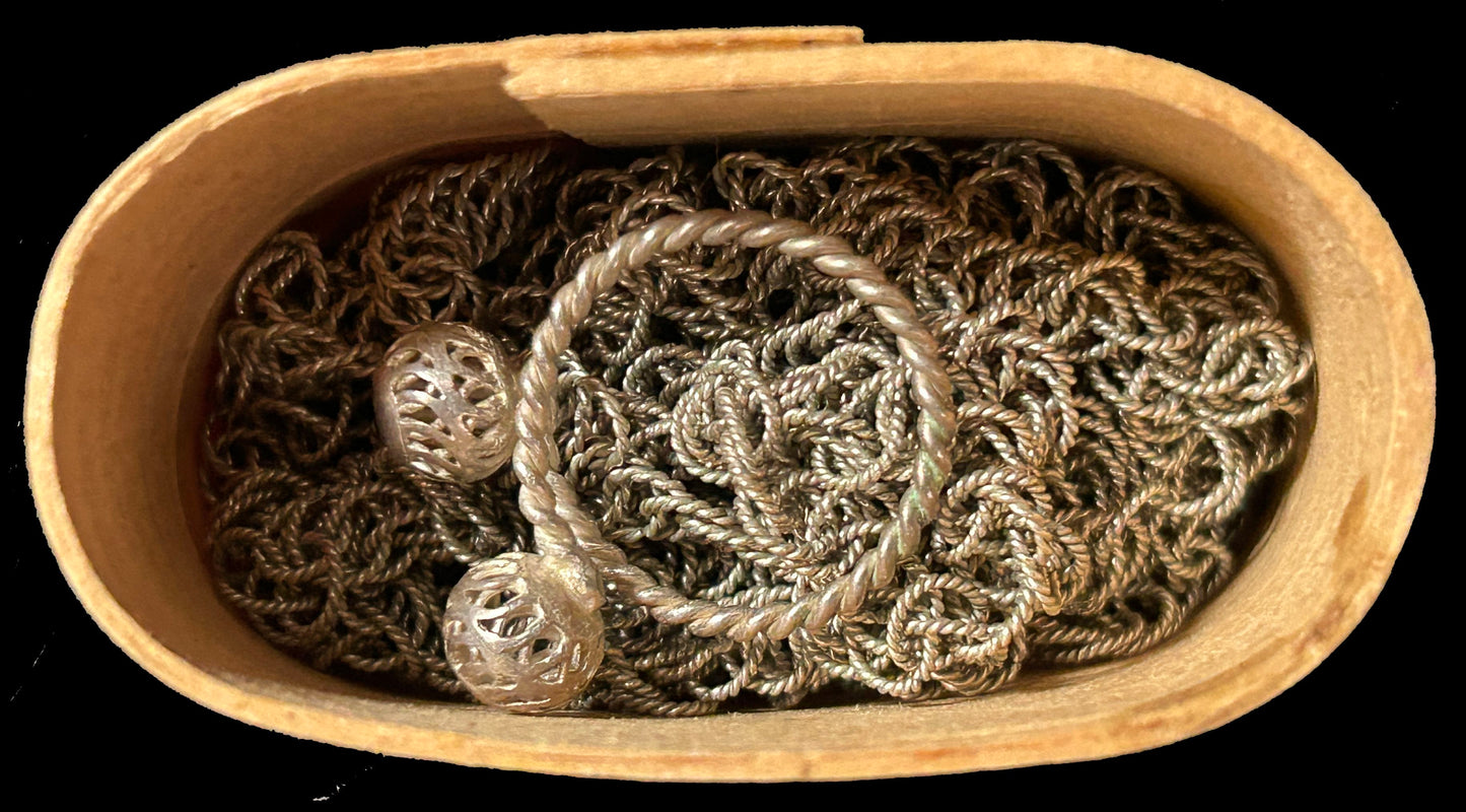 260225-6 Quikche Tribal Sterling Silver 72"L Chain & Ring