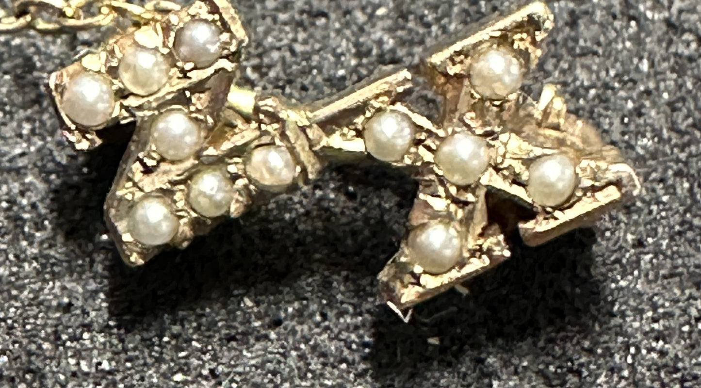260429-3 10k Lamda Chi Alpha Fraternity Pin With Pearls & Rubies
