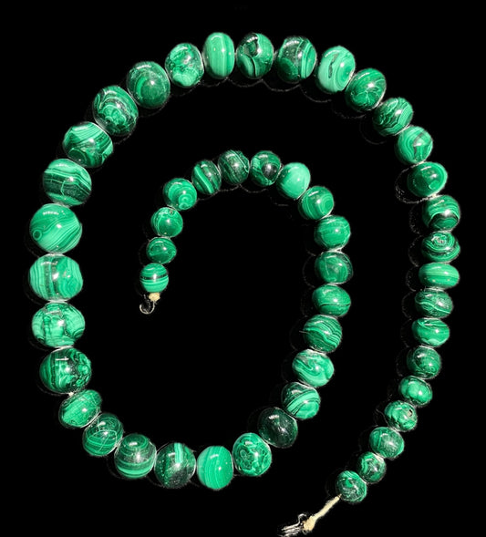 250423-14 Malachite Stone Bead Necklace