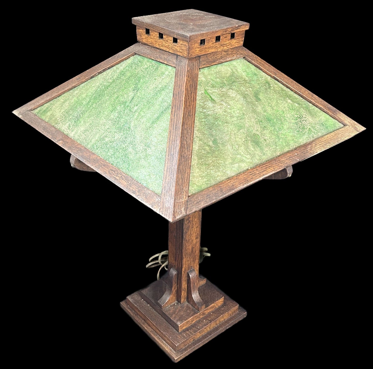 250806-32 Arts & Crafts Mission Oak Table Lamp