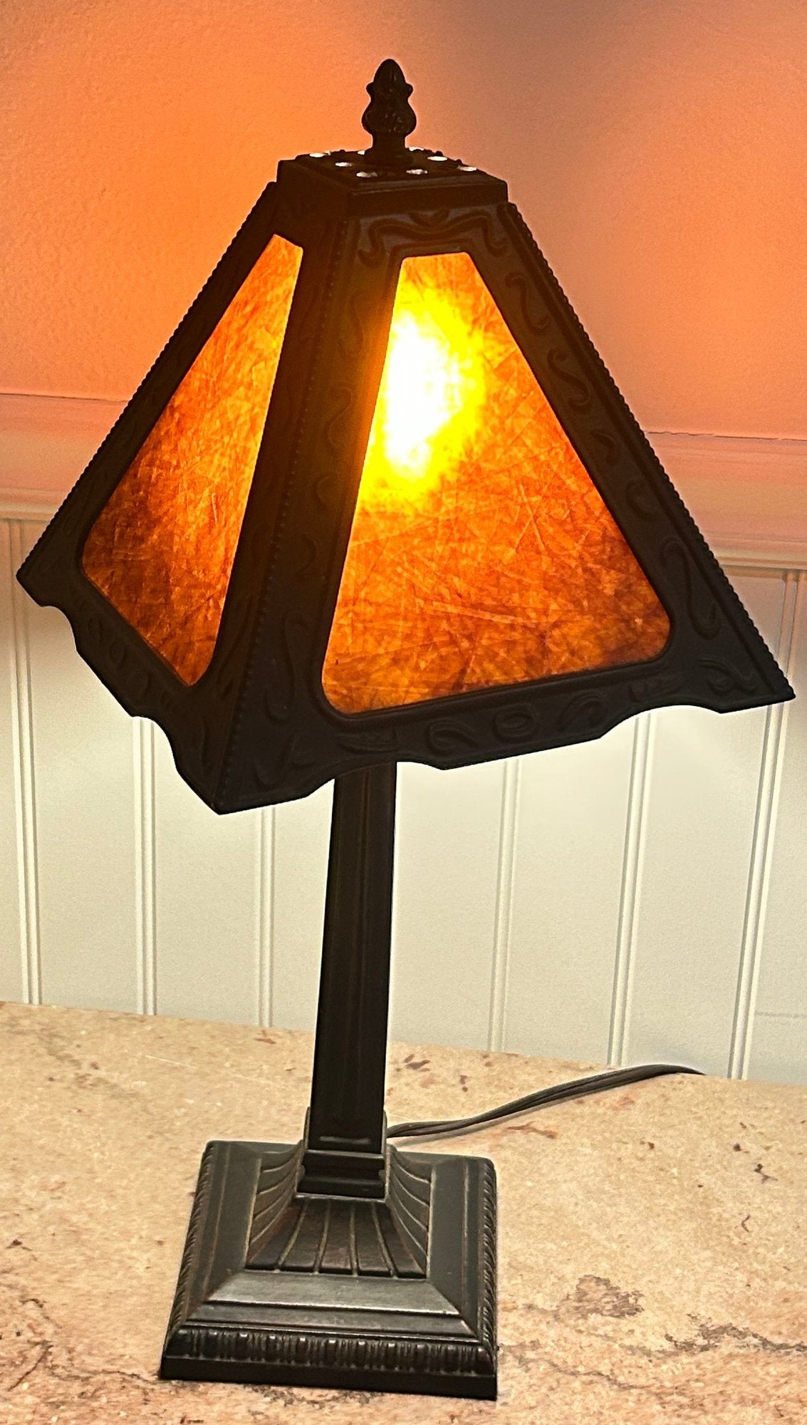 250827-6 Mica Shade Table Lamp, 21"H