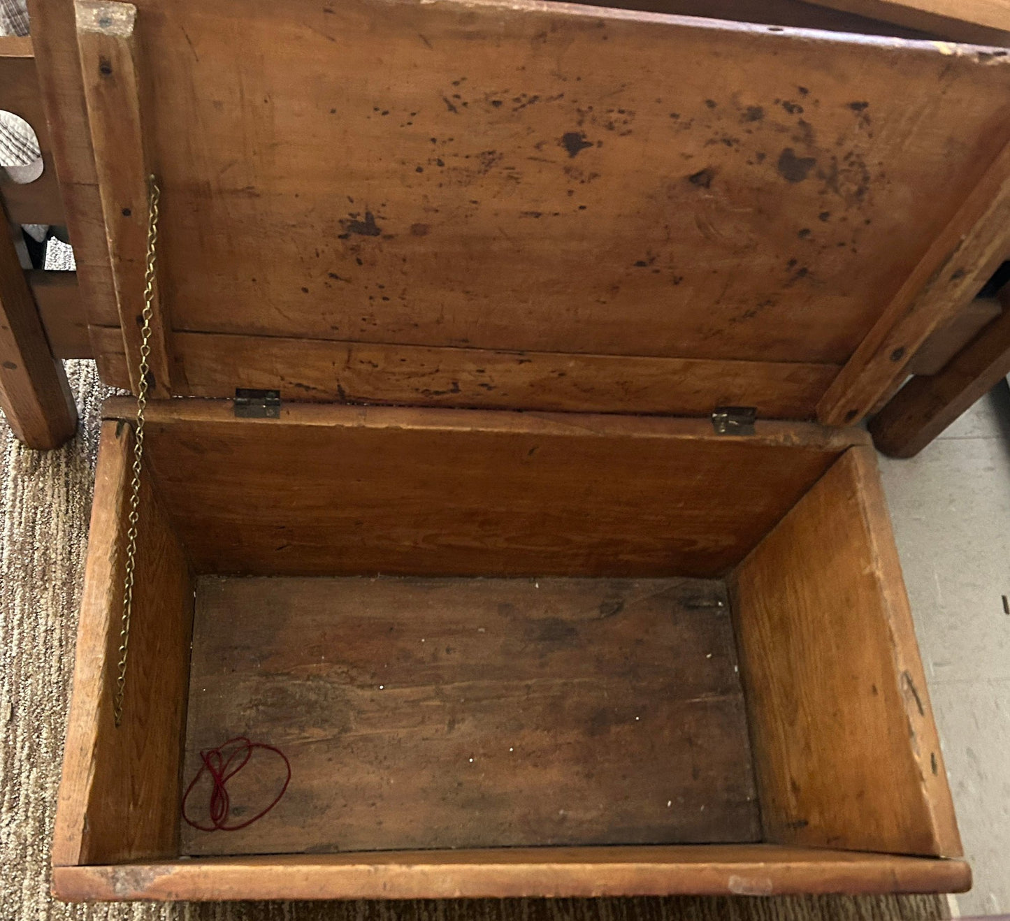 251210-8 Antique Primitive Dough Trough