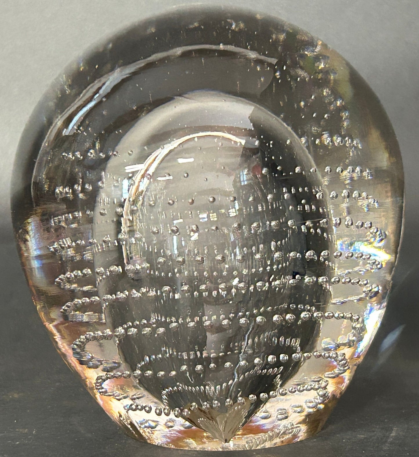 251210-11 Controlled Bubble Art Glass Paperweight
