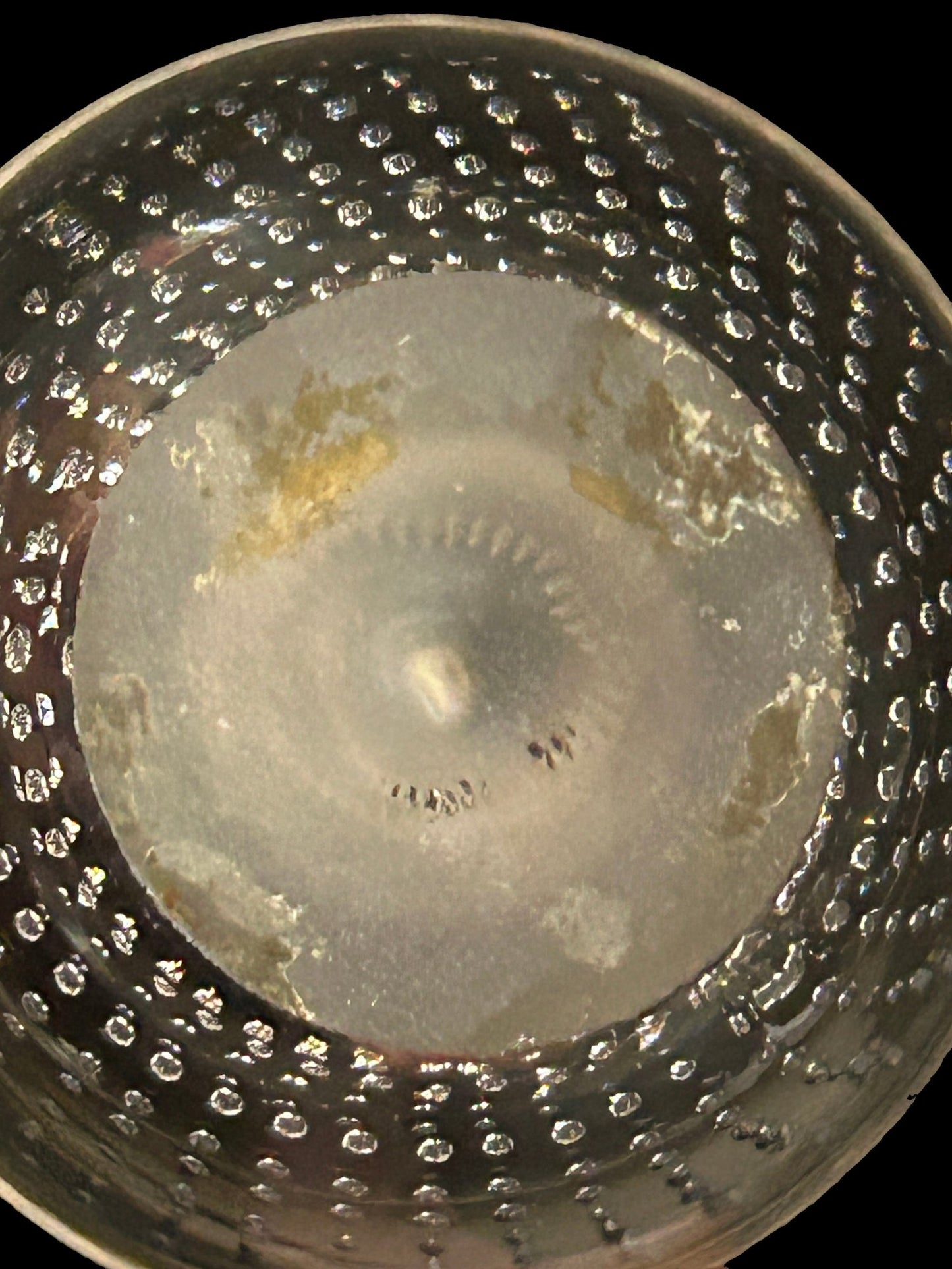 251210-11 Controlled Bubble Art Glass Paperweight