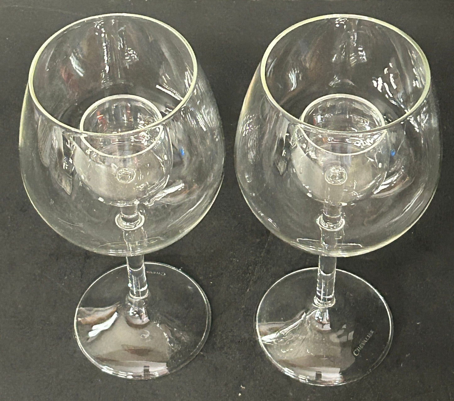 251210-15 Pair Chevalier Aerating Shark Red Wine Goblets
