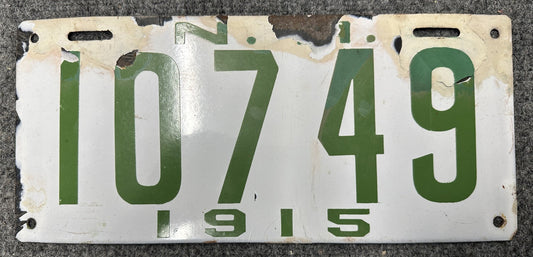 251001-4 1915 NH Porcelain License Plate