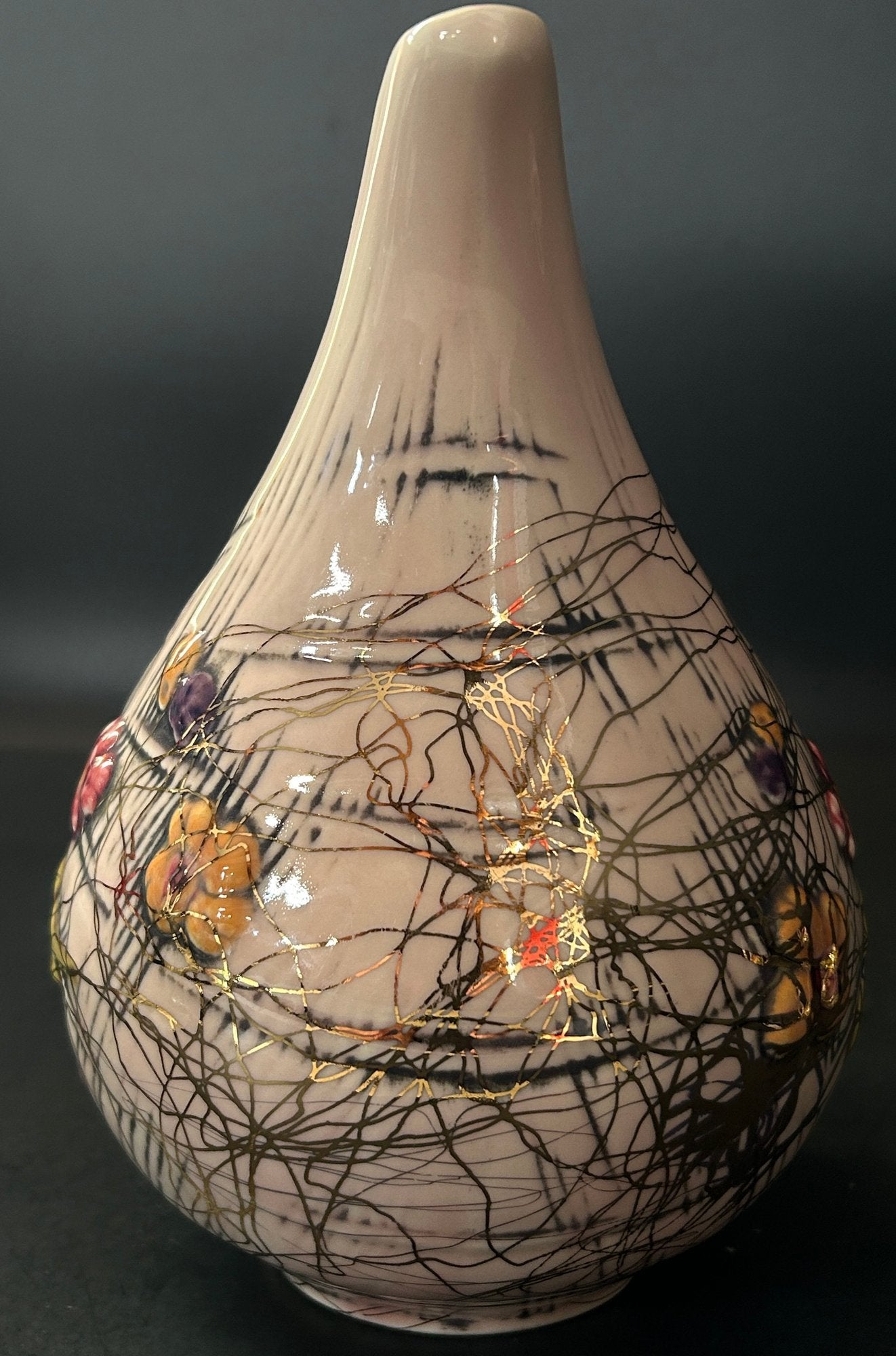 251210-17 MCM Hull Pink Blossom Flite Teapot & Creamer