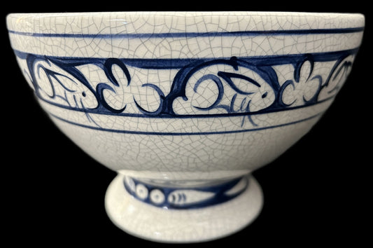 250917-19 Dedham Rabbit Pedestal Bowl