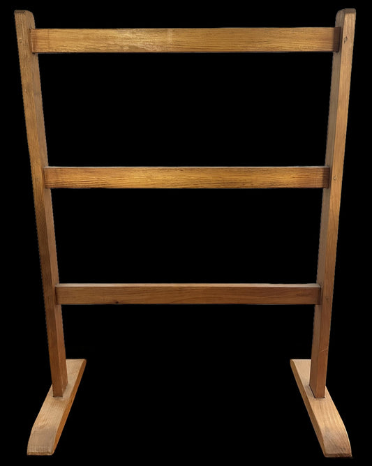 250611-18 Blanket Quilt Rack